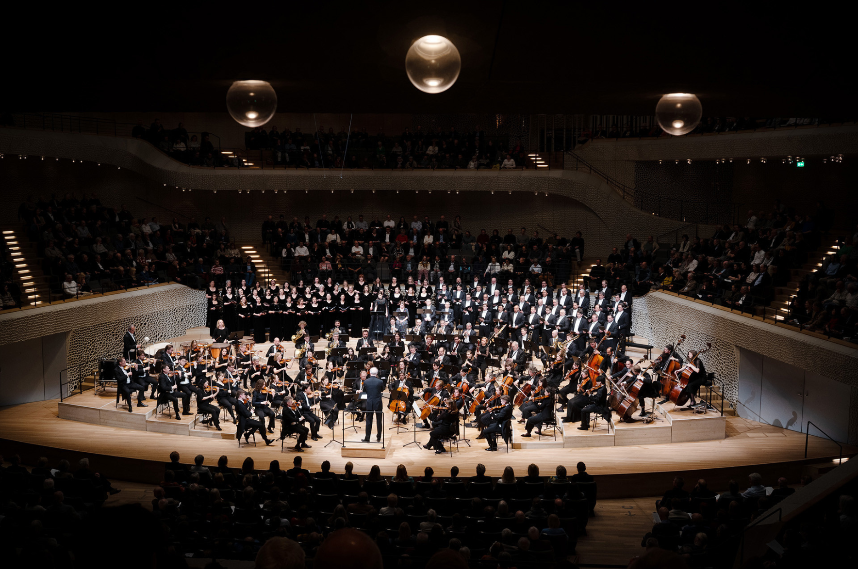 A Historic New York Debut: Zurich Opera House Reimagines Wagner at